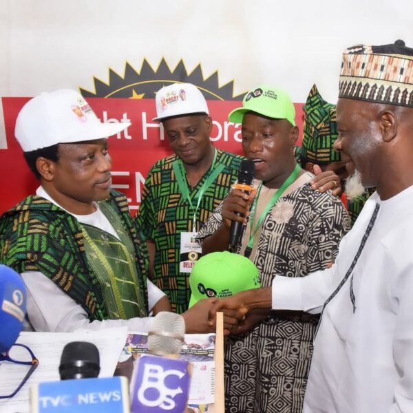 Photo 5814150782998660739 y 600x600